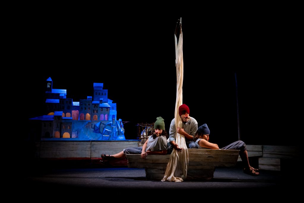 Cinc Cèntims Teatre - Espectacles sobre les tradicions, cultura popular i la mitologia catalana a un públic familiar.