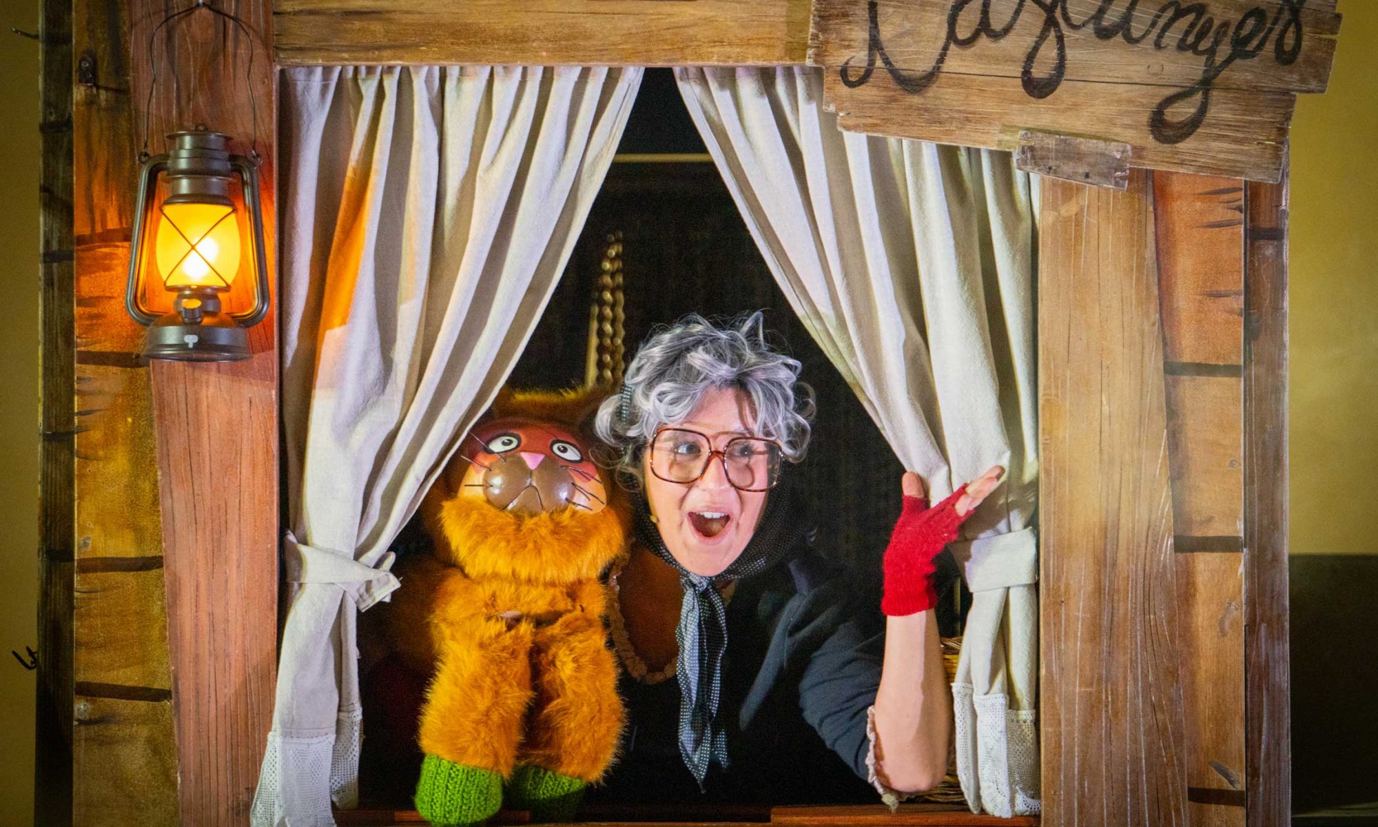 Cinc Cèntims Teatre - Espectacles sobre les tradicions, cultura popular i la mitologia catalana a un públic familiar.