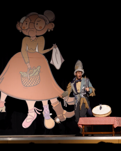 Cinc Cèntims Teatre - Espectacles sobre les tradicions, cultura popular i la mitologia catalana a un públic familiar.